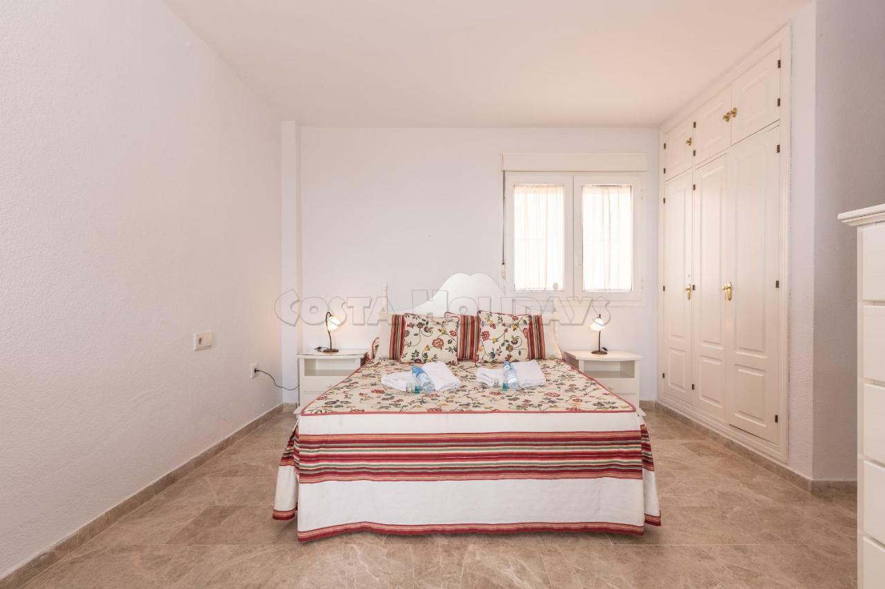 Townhouse Manilva Beach Экстерьер фото